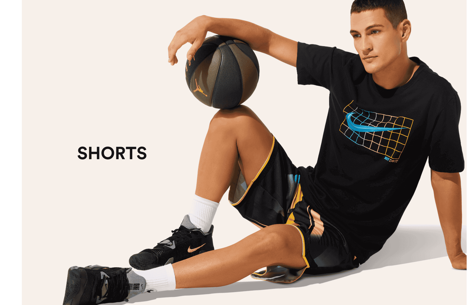 /mens-sportswear-shorts?sort[by]=arrival_date&sort[dir]=desc&page=1&f[current_price][min]=14&f[current_price][max]=129