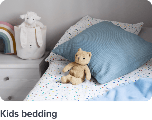 /home-and-kitchen/bedding-16171/kids-bedding/bath-and-bedding-essentials-ae-sa/?sort[by]=popularity&sort[dir]=desc&limit=50
