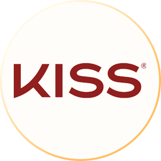 /november-beauty-box-ae/kiss