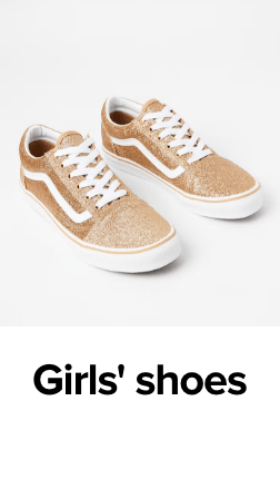 /fashion/girls-31223/shoes-17594/view-all-kids-clothing?sort[by]=popularity&sort[dir]=desc