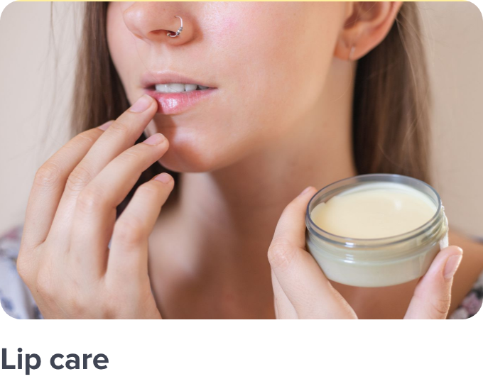 /beauty/skin-care-16813/lip-care-moisturizers?sort[by]=popularity&sort[dir]=desc&limit=50