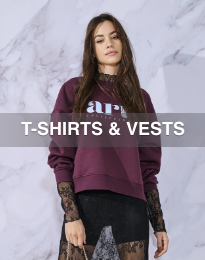 /fashion/women-31229/clothing-16021/womens-tshirts-vests/eg-only-lp/?sort[by]=popularity&sort[dir]=desc&limit=50&page=1&isCarouselView=false
