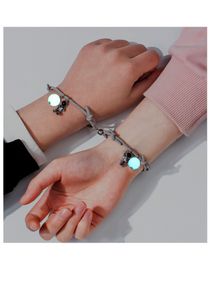 2Pcs Couple Bracelet Glow Astronaut Magnet 