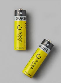 2-Piece LR6 AA Alkaline Battery Set Yellow/Black 